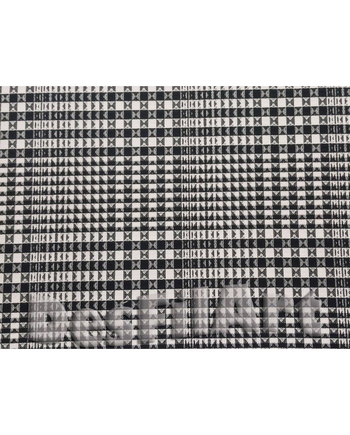 Clásico cuadro con triángulos