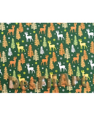 Algodón de Navidad renos y abetos fondo verde Algodón de Navidad renos y abetos fondo verde